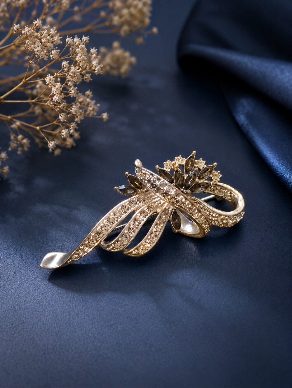 Vintage Mid-Century Smoky Rhinestone Ribbon Brooch